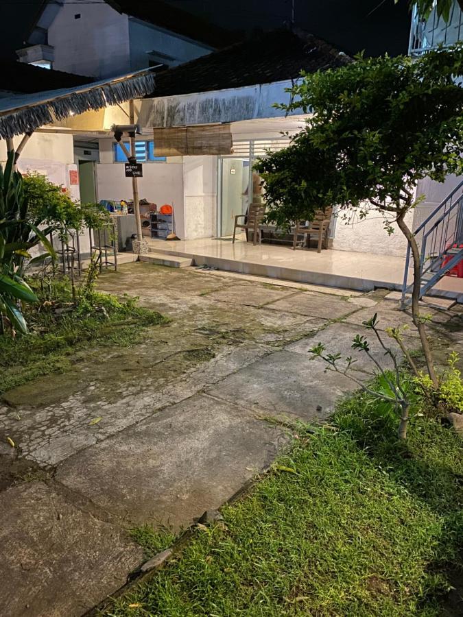 Neo Robiu & Ijen Tour Apartment Banyuwangi  Bagian luar foto